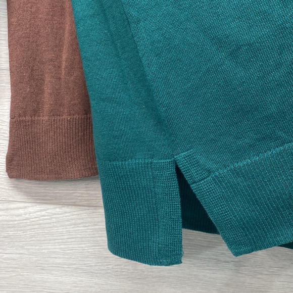 Two Lightweight V-Neck Tunic Sweaters Medium, Amazon Essentials Women’s - Picture 6 of 11